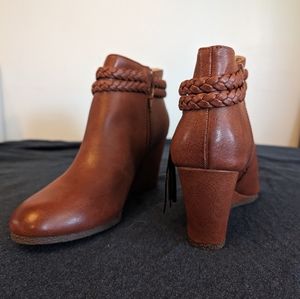 NWOT pleather zip wedges